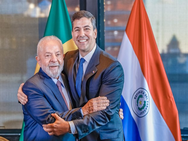 Presidentes Lula e Santiago Pea se renem em Braslia para incio da reviso do Anexo C do Tratado de Itaipu