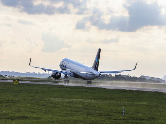 Aeroporto Internacional de Foz do Iguau espera cerca de 28 mil passageiros durante feriado de Finados