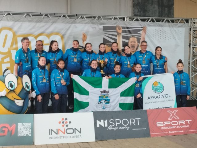 Voleibol feminino de Foz  campe na maior competio da Amrica Latina