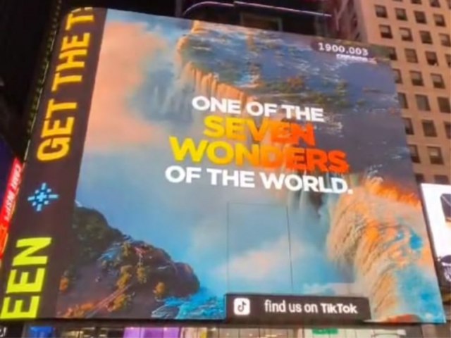 Cataratas do Iguau so exibidas na Times Square, esquina mais badalada dos EUA