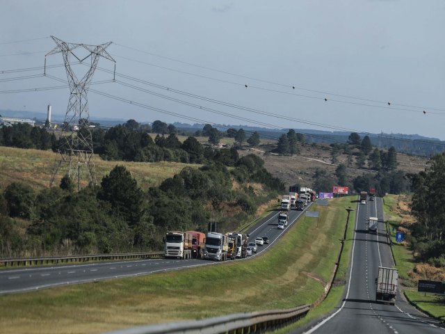 Tera-feira  ltimo dia de desconto de 6% no IPVA para veculos com final de placa 9 e 0