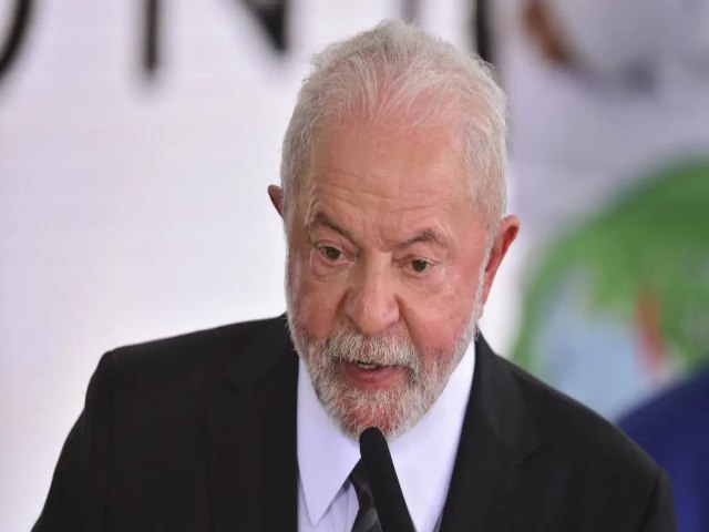 Deputados apresentam pedido de impeachment contra Lula por fala sobre Holocausto