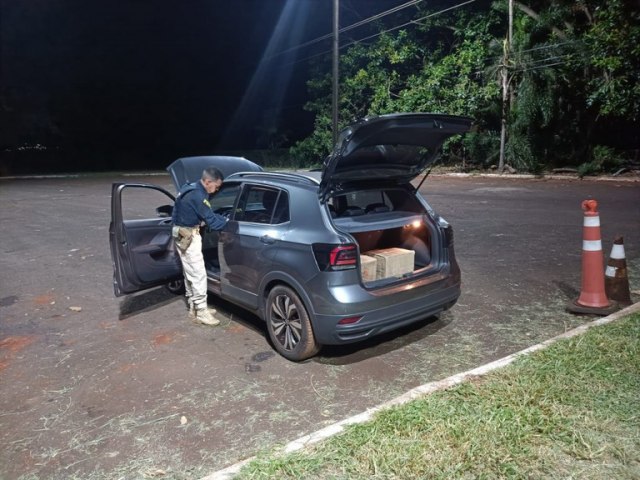 Homem tenta fugir da abordagem da PRF e  preso com 185 quilos de maconha em Santa Terezinha de Itaipu