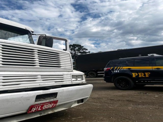 Homem  preso por adulterar placas de carreta para no pagar pedgio na BR-116