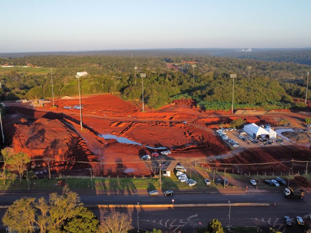 Paran firma parceria com Pompidou para construo do Museu Internacional de Arte de Foz do Iguau