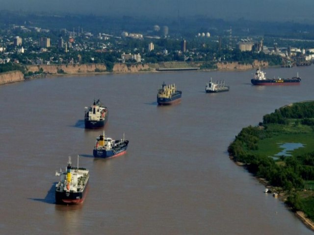  Paraguai ter acordo com empresa de navegao para melhorar navegabilidade do rio Paraguai