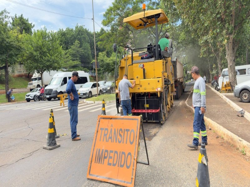 Obras de recapeamento da Avenida Paran tm incio