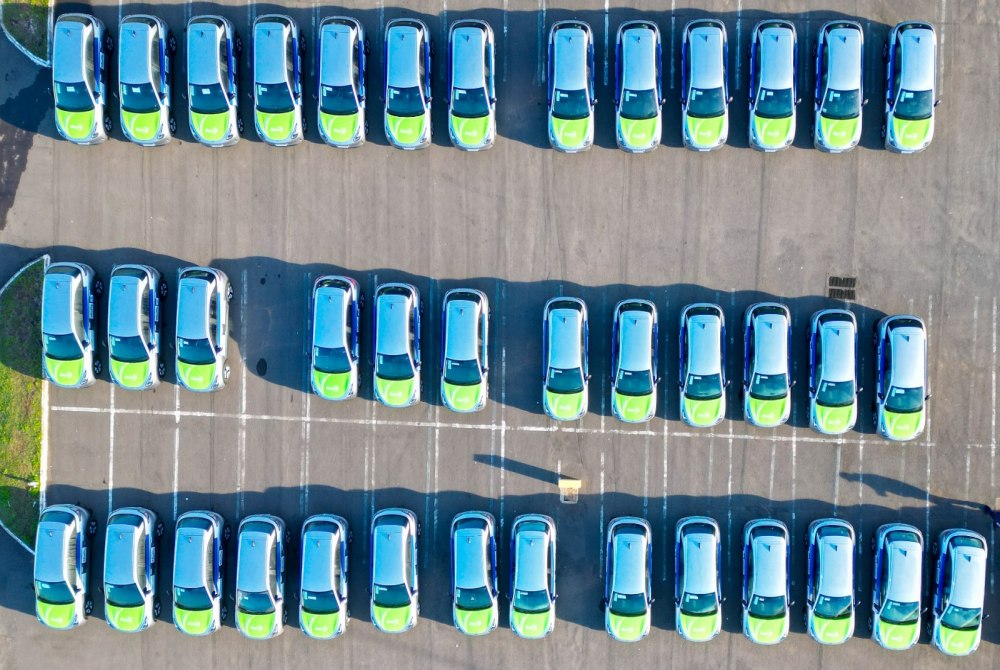 Itaipu entrega 72 ve�culos el�tricos para refor�ar a sa�de em 22 munic�pios do Paran�
