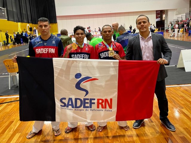 Atletas da Sadef medalham em disputas em SP