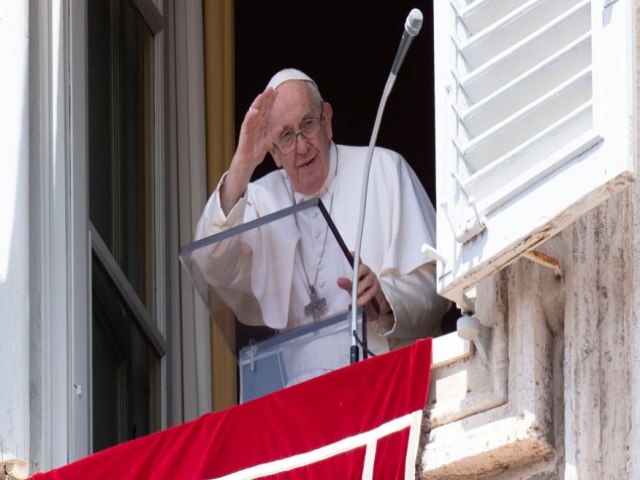Papa Francisco  criticado por comentrios sobre filha de guru de Putin
