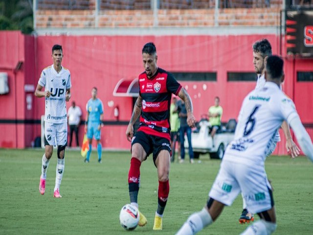 Vitria e ABC empatam sem gols no Barrado, e time baiano liga alerta na Srie C