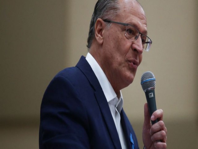 Alckmin diz que foco no Congresso  questo social e manter auxlio de R$ 600