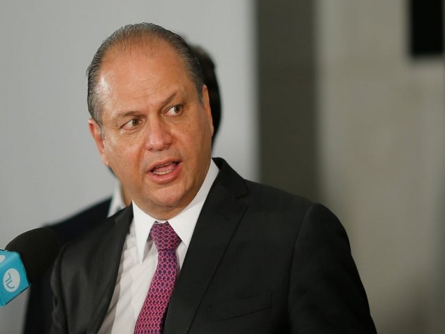 Barros: Expectativa de que o TSE d qualquer deciso a favor de Bolsonaro  zero