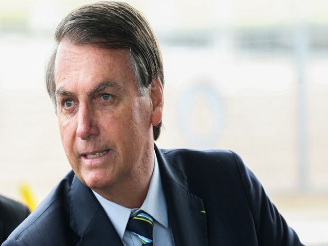 PGR defende arquivamento de inqurito contra Bolsonaro por falas sobre a Covid-19