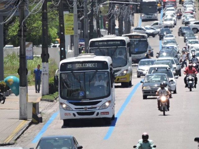 Vereadores de Natal aprovam lei que obriga empresas do transporte pblico a discutirem alterao em linhas com a populao