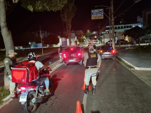 Lei Seca: 44 motoristas bbados so autuados no final de semana em Mossor