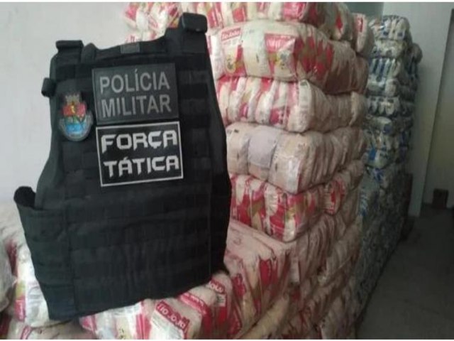 Carga de 100 toneladas de arroz roubada em Pernambuco  recuperada em Brejo Santo