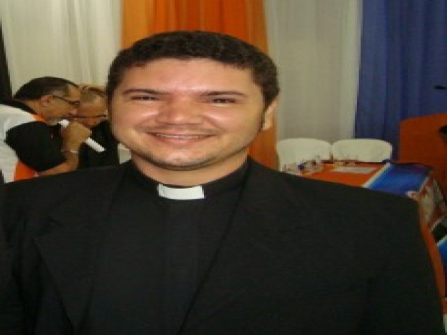 Padre Jos Nilton Pereira Matias* testou positivo para COVID 19