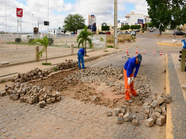 Depois de muitas denncias Prefeitura de Salgueiro inicia Operao tapa buracos