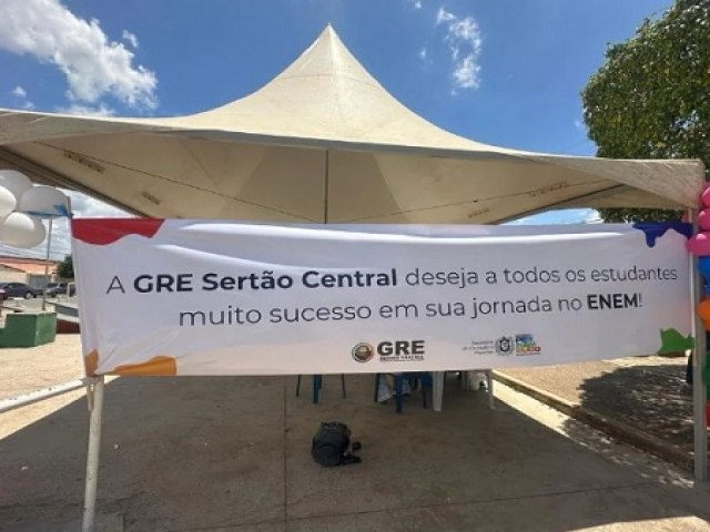 GRE Serto Central instala tendas em Salgueiro para dar suporte aos estudantes no primeiro dia de provas do ENEM