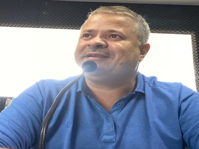 Prefeito Jlio Cesar concedeu entrevista a 105 FM na manh desta tera-feira, 27