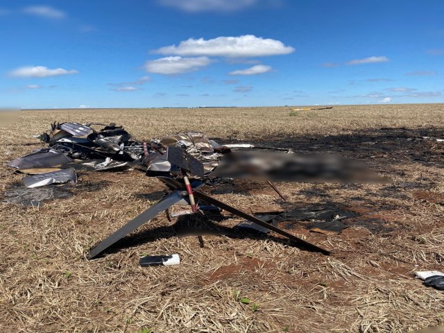 Duas pessoas morrem carbonizadas aps helicptero cair na fronteira do Brasil com Paraguai
