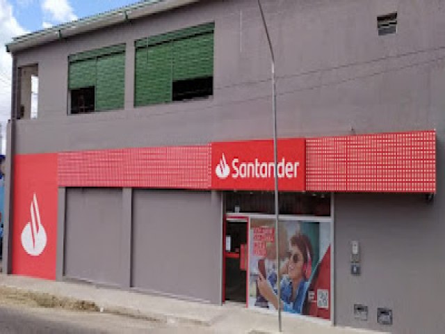 Santander inaugura agência em Ceará-Mirim e expande rede no Estado em 54%