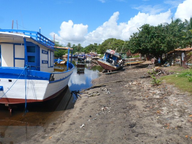 Cais em Maxaranguape não tem estrutura adequada para barqueiros