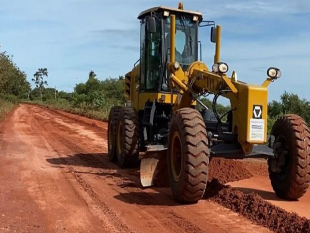 Ceará-Mirim: SEMSUR Trabalha na manutenção de estradas
