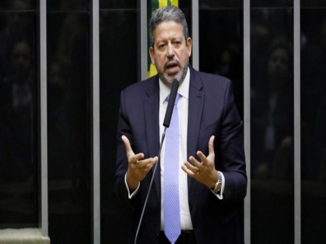 Arthur Lira volta a falar da Petrobras e afirma que o Brasil vai enfrentar a empresa