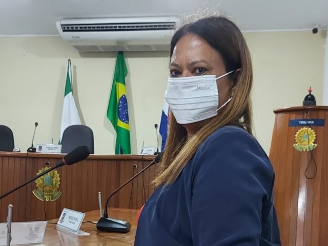 Vereadora Albanita Saturnino continua sendo a voz do cidadão maxaranguapense no legislativo municipal