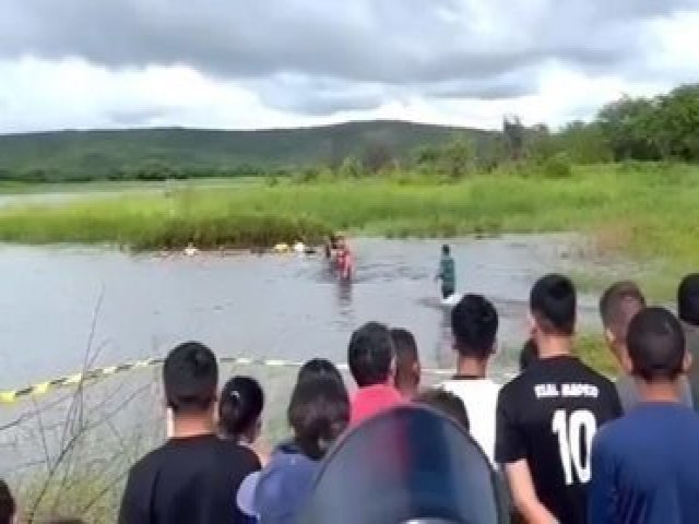 Cinco pessoas morrem afogadas em aude em Independncia, no Cear