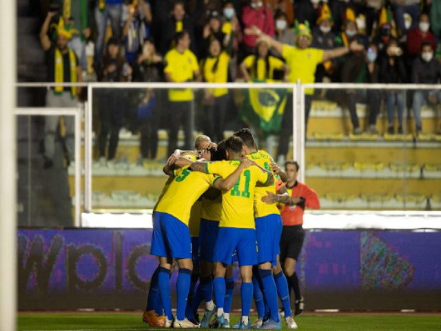 Bolvia 0 x 4 Brasil - Seleo Brasileira se despede com vitria nas Eliminatrias