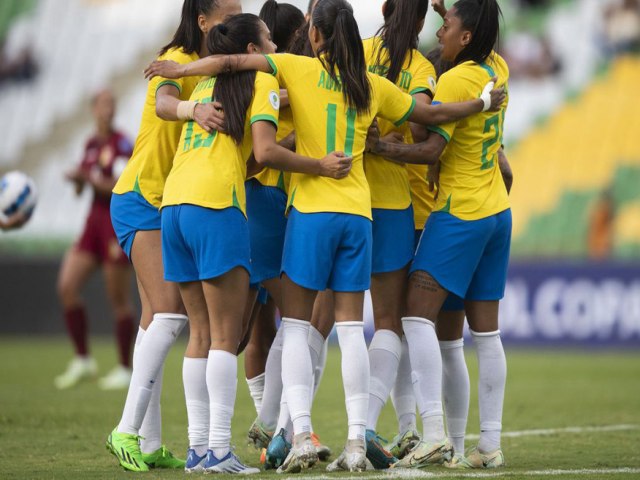 Seleo encara Colmbia em busca do 8 ttulo da Copa Amrica Feminina