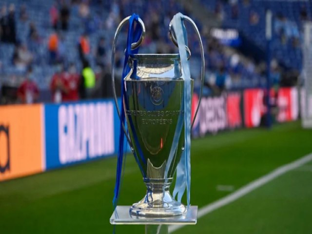 Saiba os potes dos clubes para o sorteio da fase de grupos da Champions League!