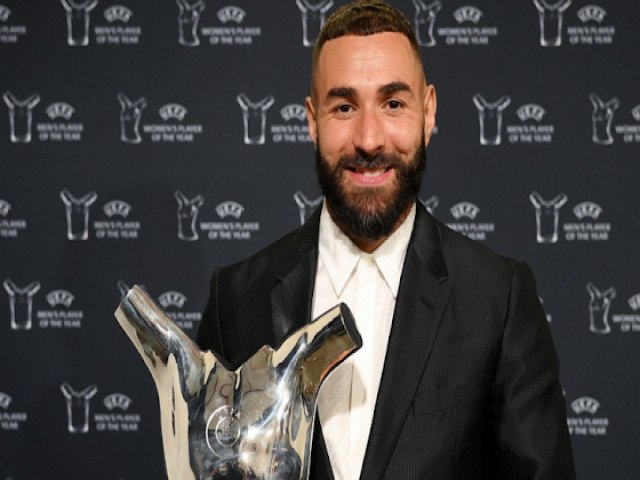 Karim Benzema  eleito pela Uefa o melhor jogador da temporada 2021/22