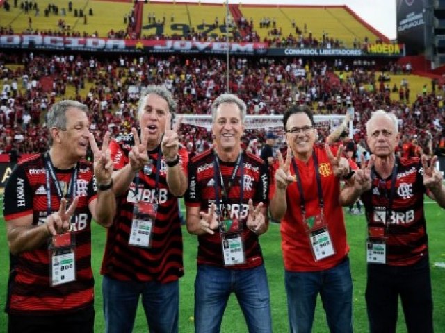 Flamengo d volta olmpica com as suas duas Copas. VEJA !