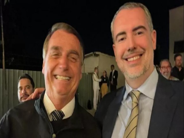 Antes de sair do governo, Bolsonaro nomeia novo ministro do TSE