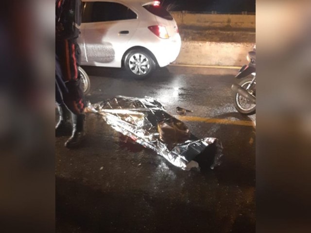 [VDEO] MULHER MORRE EM ACIDENTE DE MOTO NA PONTE DE IGAP