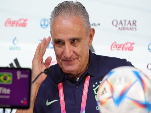 Copa do Mundo Tite no revela substitutos de Danilo e Neymar, mas garante que time est pronto para pegar Sua