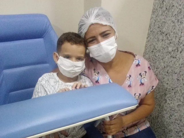 NA FILA PARA TRANSPLANTE DE MEDULA, CRIANA DE 10 ANOS PEDE AO PAPAI NOEL UM DOADOR: MEU MAIOR SONHO  SER CURADO