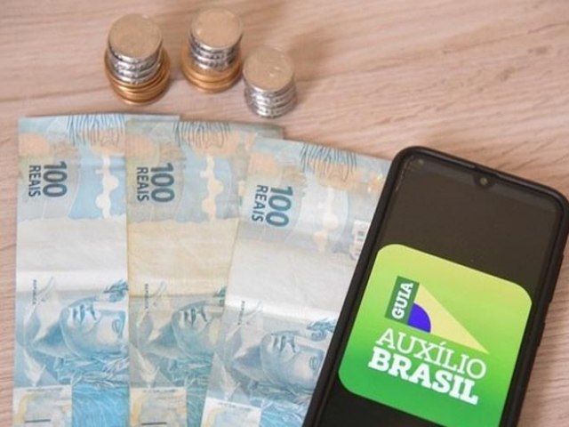Divulgado calendrio de pagamentos do Auxlio Brasil para 2023