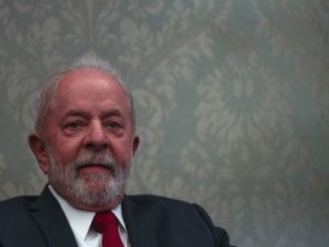 Economia Lula assina MP para prorrogar desonerao de combustveis