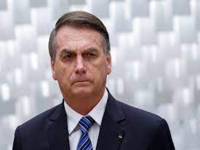 Bolsonaro responde a 16 aes no TSE e corre o risco de ficar inelegvel