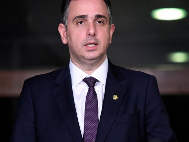 Rodrigo Pacheco supera Rogrio Marinho e  reeleito presidente do Senado