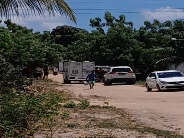 MULHER GRVIDA MATA MARIDO A TIROS NA GRANDE NATAL