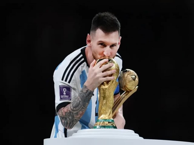 Fifa The Best: Messi  eleito melhor jogador do mundo. Veja os prmios!