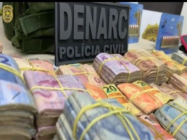 Taxista suspeito de ajudar faco criminosa durante ataques  preso com mais de R$ 140 mil em Natal