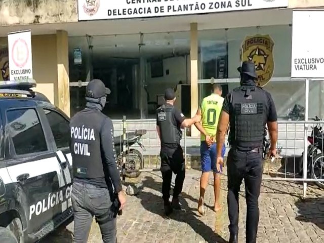 POLCIA CIVIL PRENDE HOMEM QUE SOCOU, CHUTOU E QUEBROU BRAO DE IDOSO COM P DE CABRA EM NATAL