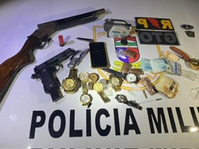 TRIO  PRESO POR TRFICO DE DROGAS EM JOO CMARA